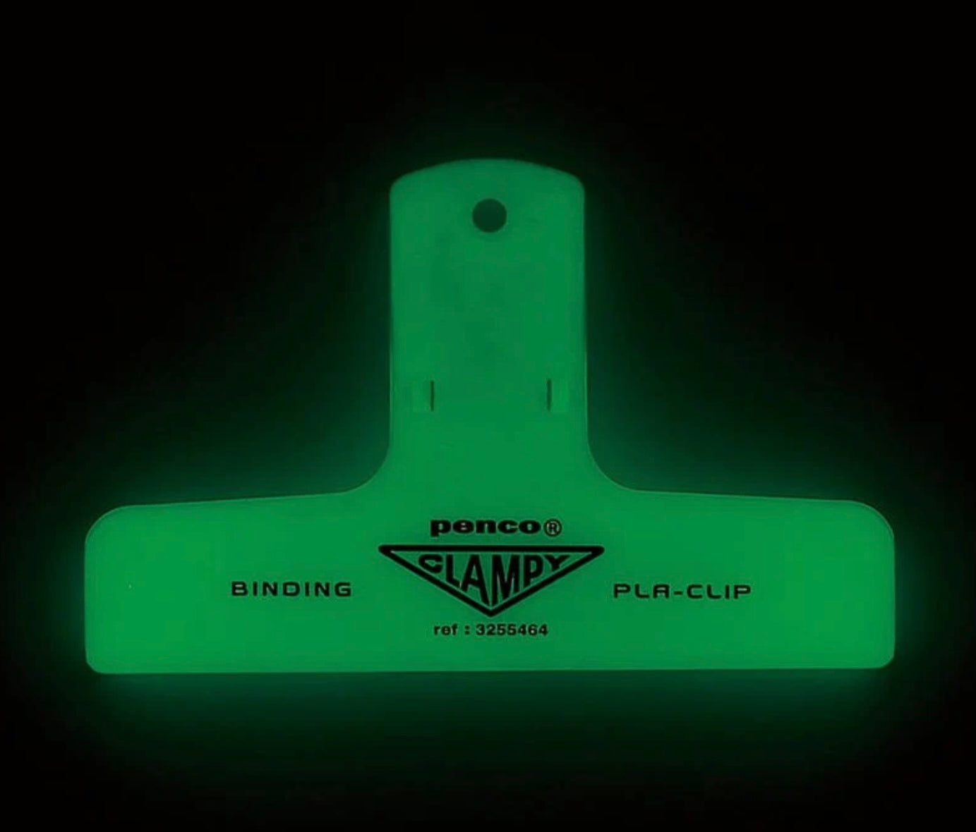 Clampy Plastic Clip