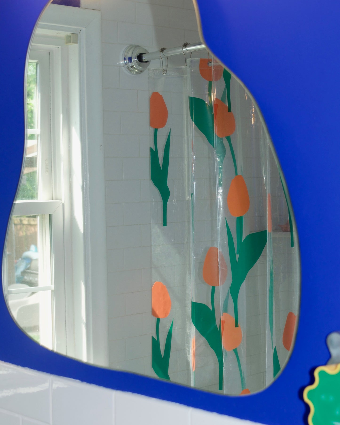 Dusen Dusen Tulip Shower Curtain