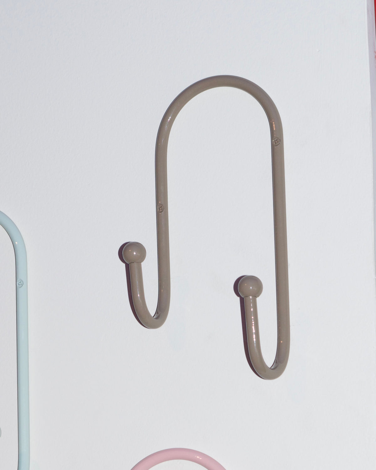 Double Orb Hook
