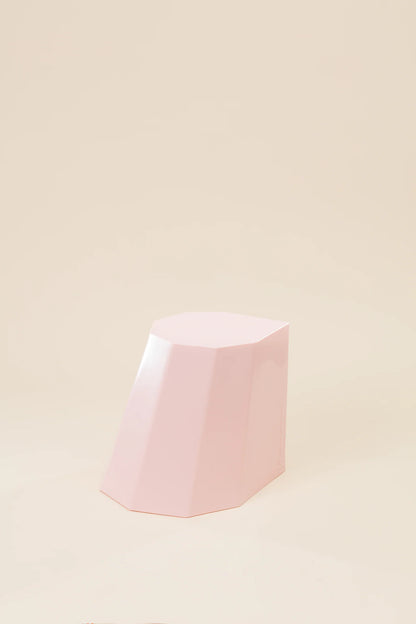 Arnoldino Stools
