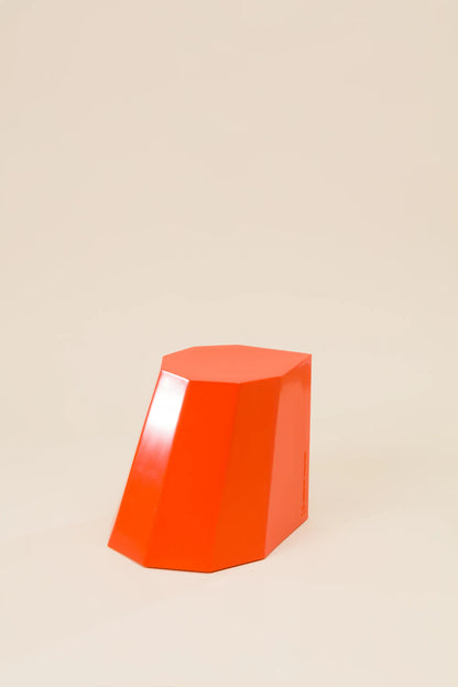 Arnoldino Stools