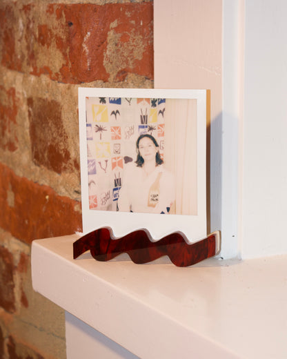 polaroid squiggle stand | special edition