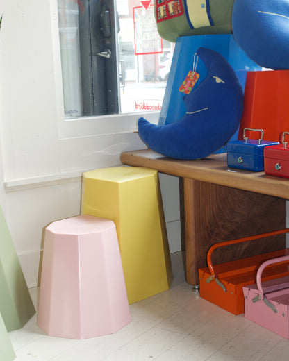 Arnoldino Stools