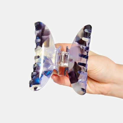 Baby Dolly Claw by Chunks