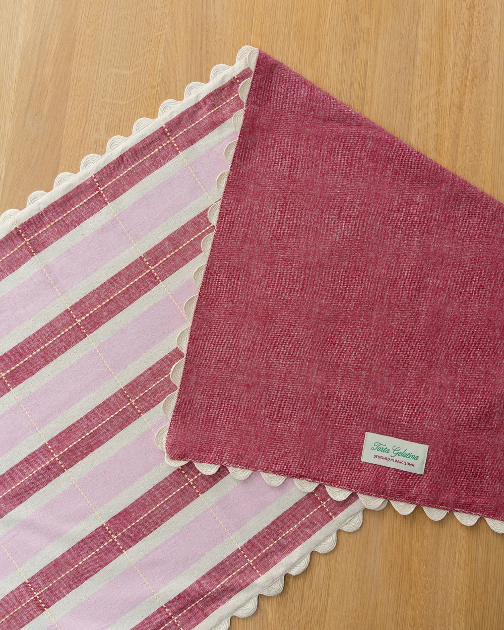 Biscuit Table Runner