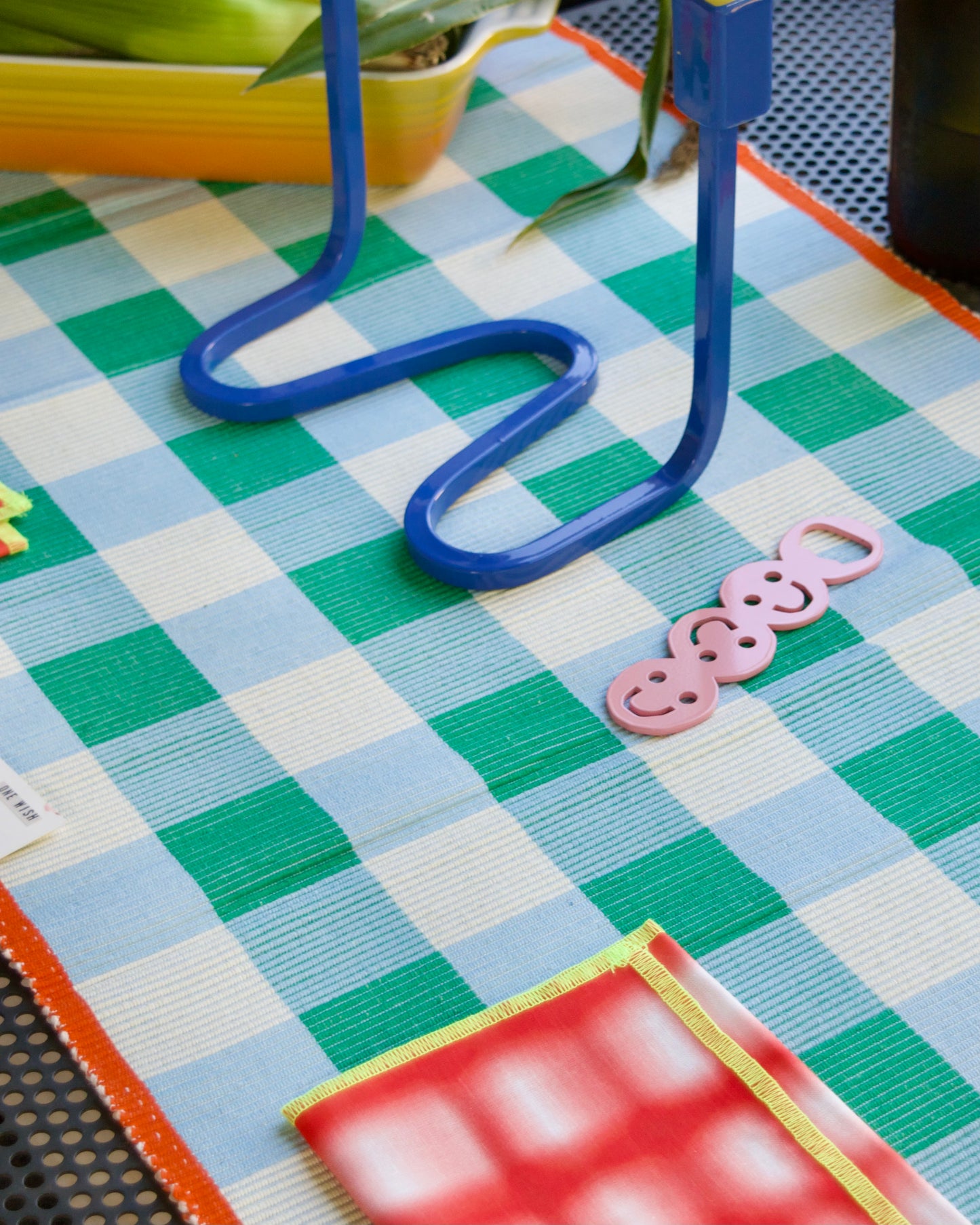 Merienda Table Runner