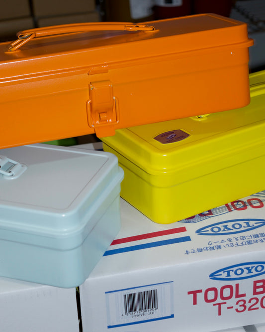 Toyo Tool Box with Top Handle T-320