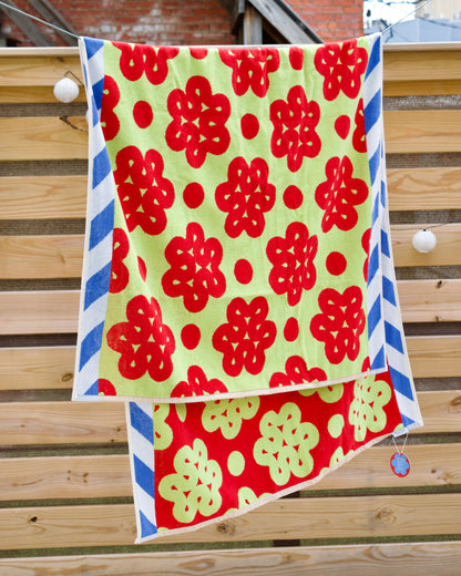 Dusen Dusen Beach Towels
