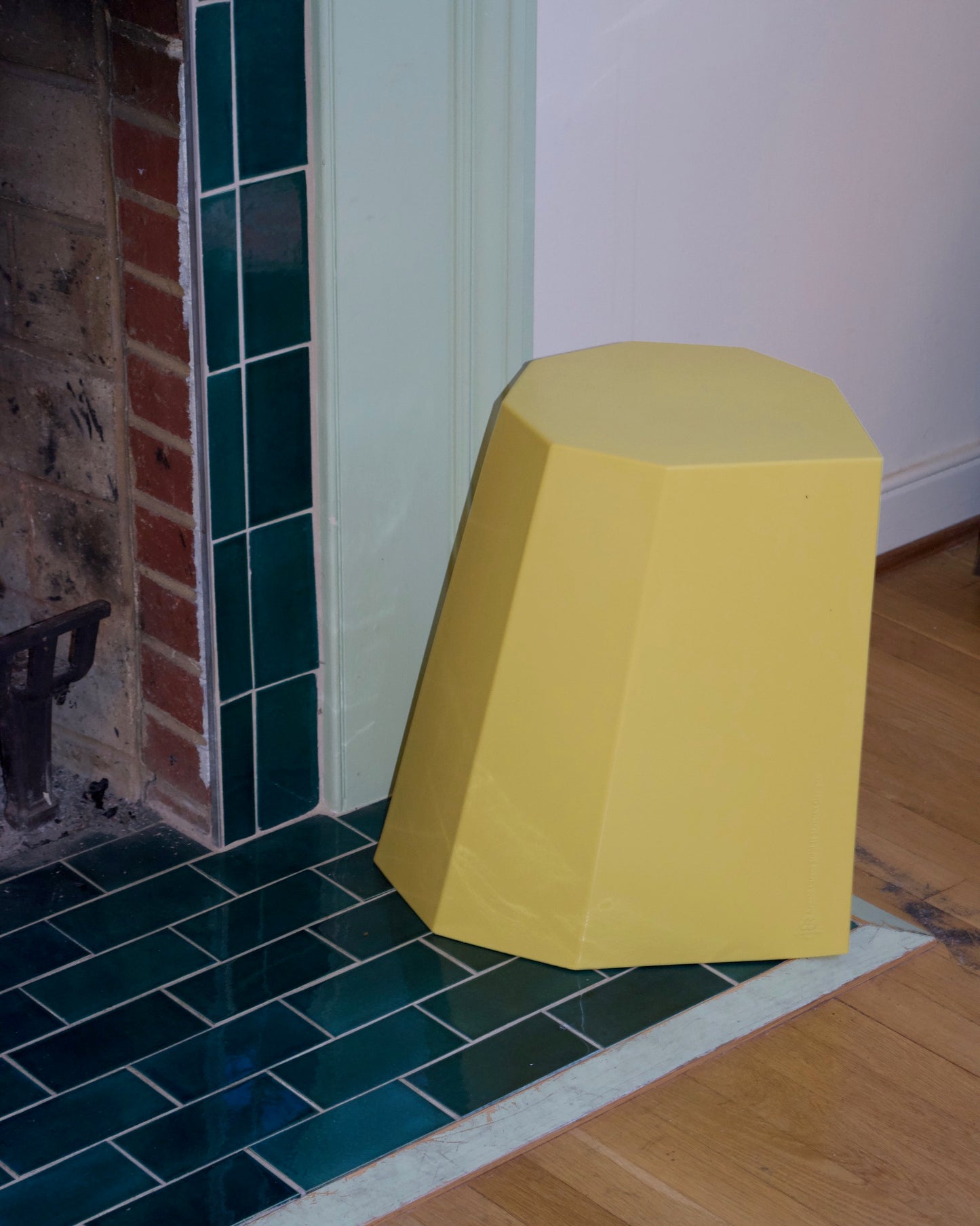 Arnold Circus Stool