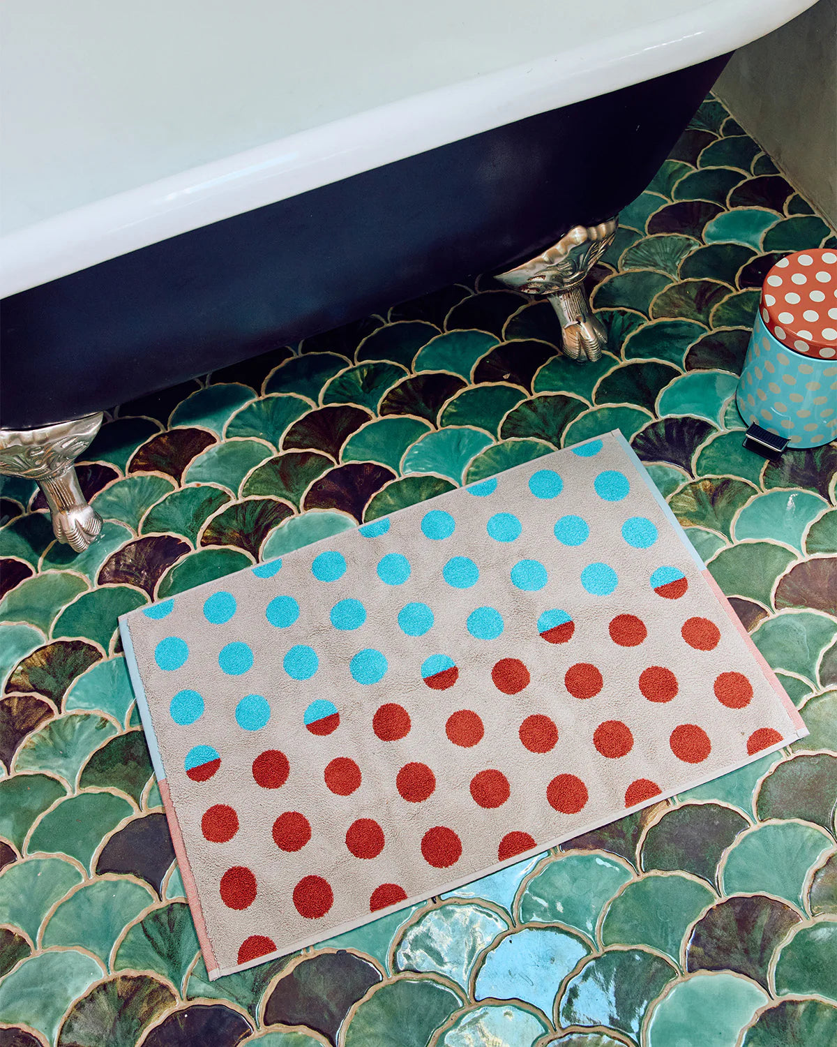 Dusen Dusen Pearl Dot Bathmat