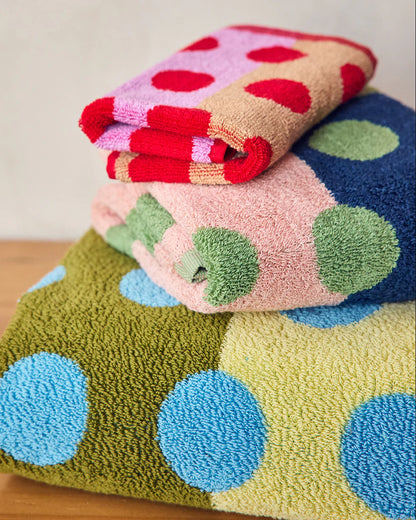 Dusen Dusen Dot Towels