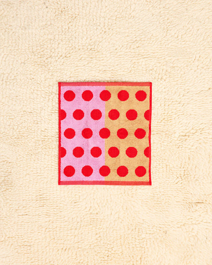 Dusen Dusen Dot Towels