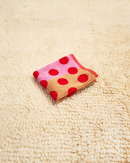 Dusen Dusen Dot Towels
