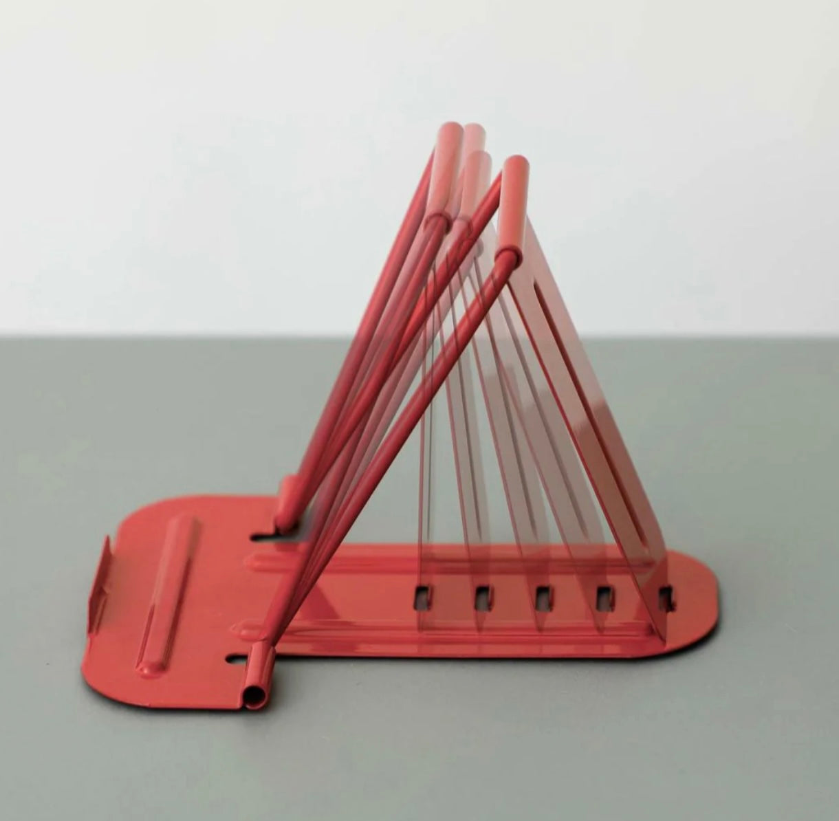 Gadget Rest Stand