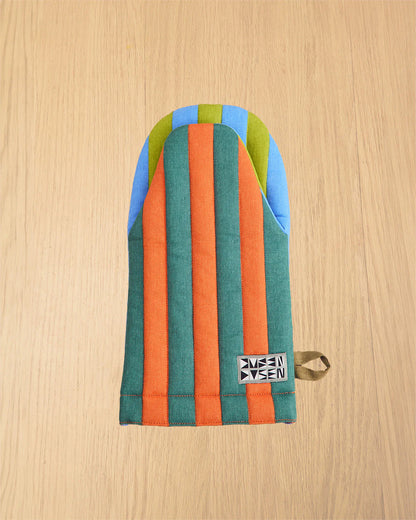 Dusen Dusen Striped Oven Mitt