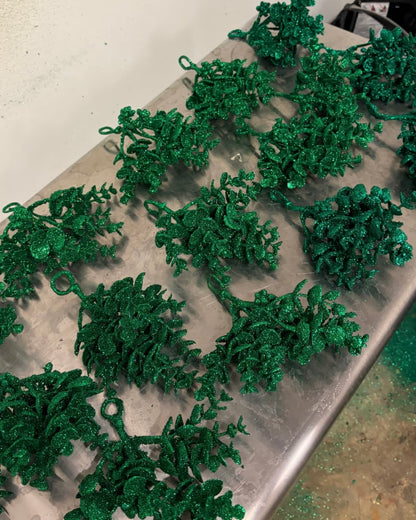 Mistletoe Kiss Packs