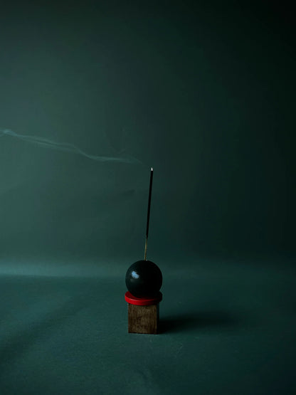 R-KI-TEKT Peri Wooden Incense Holder