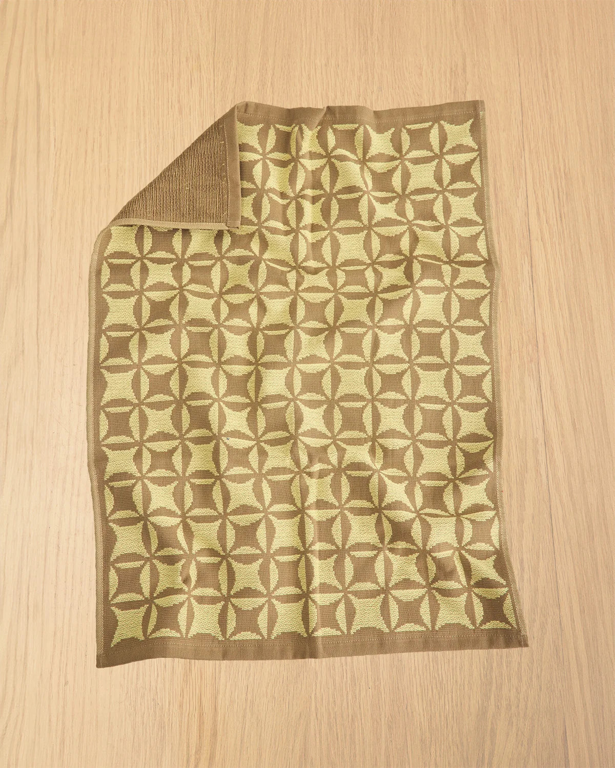Dusen Dusen Quilt Dish Towel Set