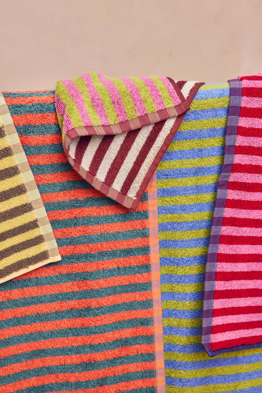 Dusen Dusen Bug Stripe Towels