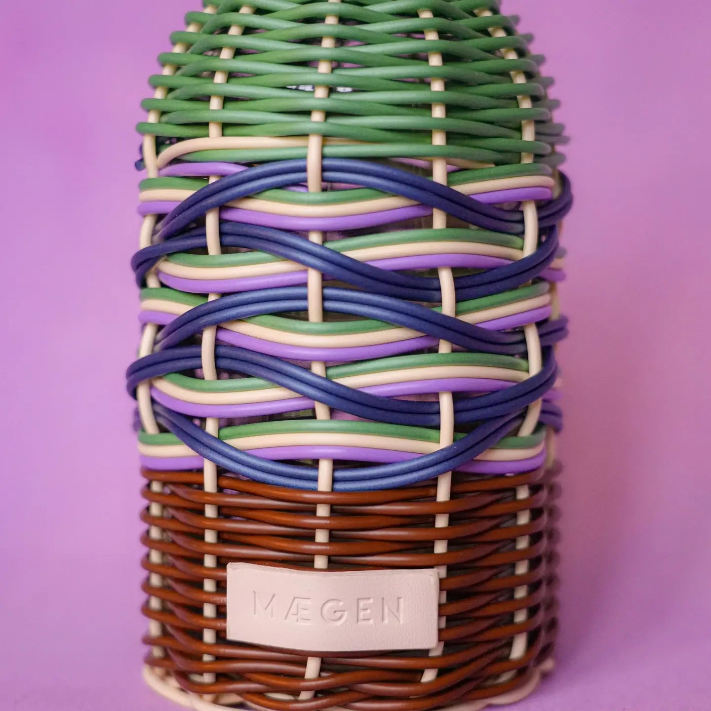 Woven Oil Pourer