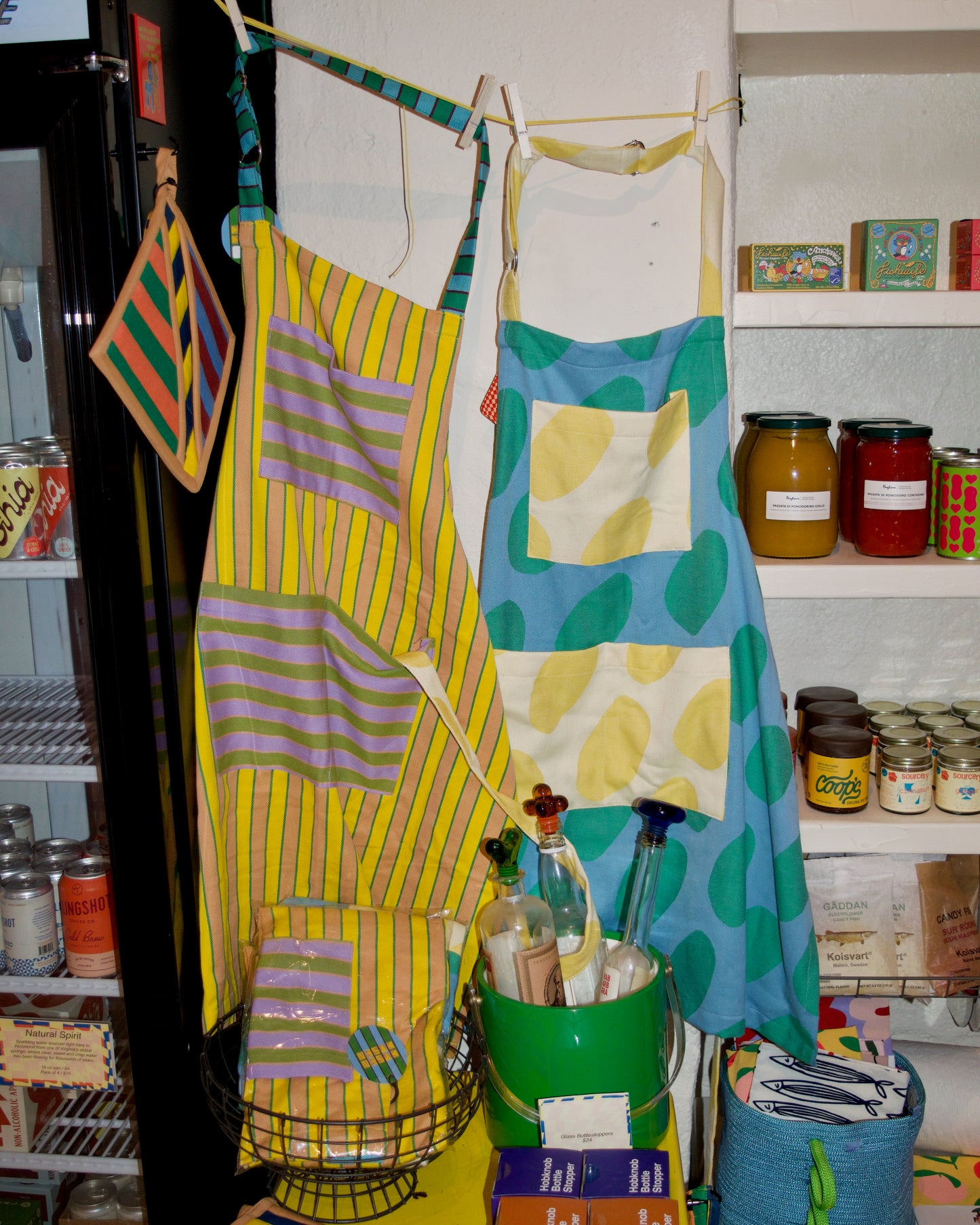 Dusen Dusen Egg Apron