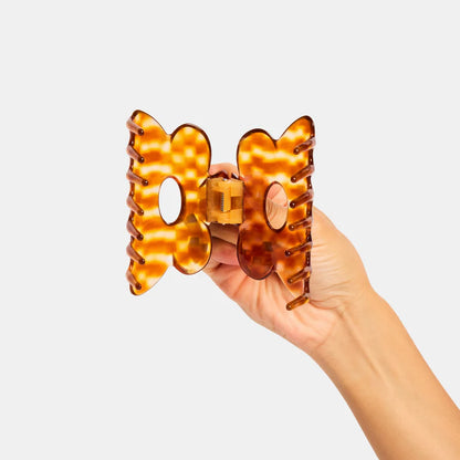 Flower Claw by Chunks
